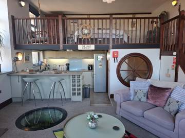 Glamping for 2 People in Lancashire, North West England, Photo 3