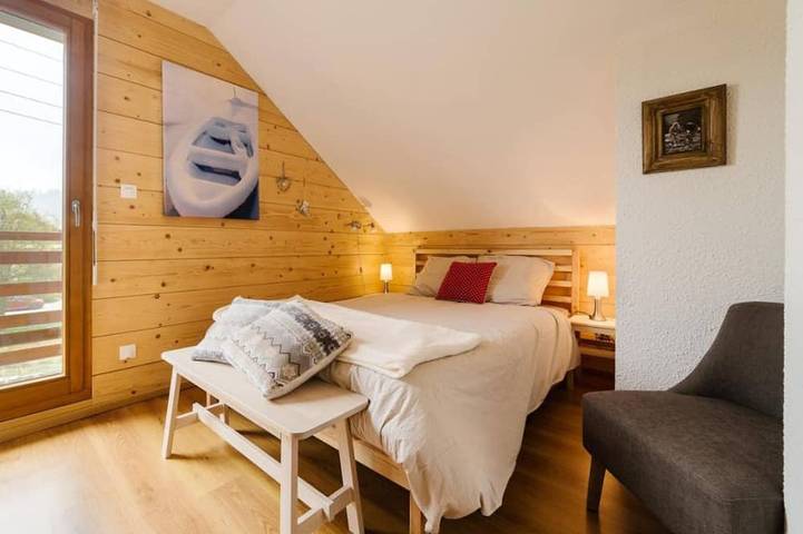 Cosy chalet for 6 to 8 people, near Gerardmer in Le Tholy, Épinal und Umgebung