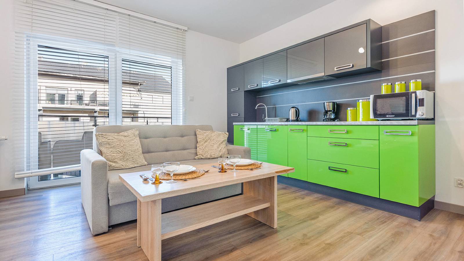 Cały apartament wypoczynkowy, Apartament wakacyjny dla 4 osób z balkon in Ustronie Morskie, Morze Bałtyckie