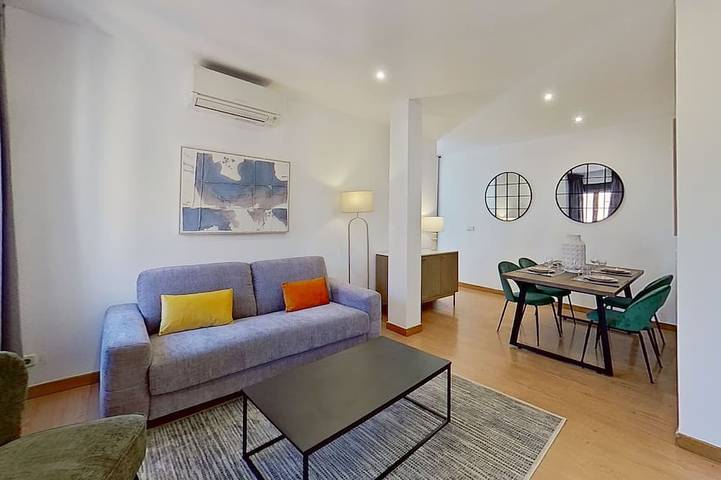 Ferienwohnung für 5 Personen, mit Balkon - 1