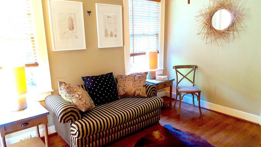 Vacation rental for 5 people, with terrace and yard in Montgomery