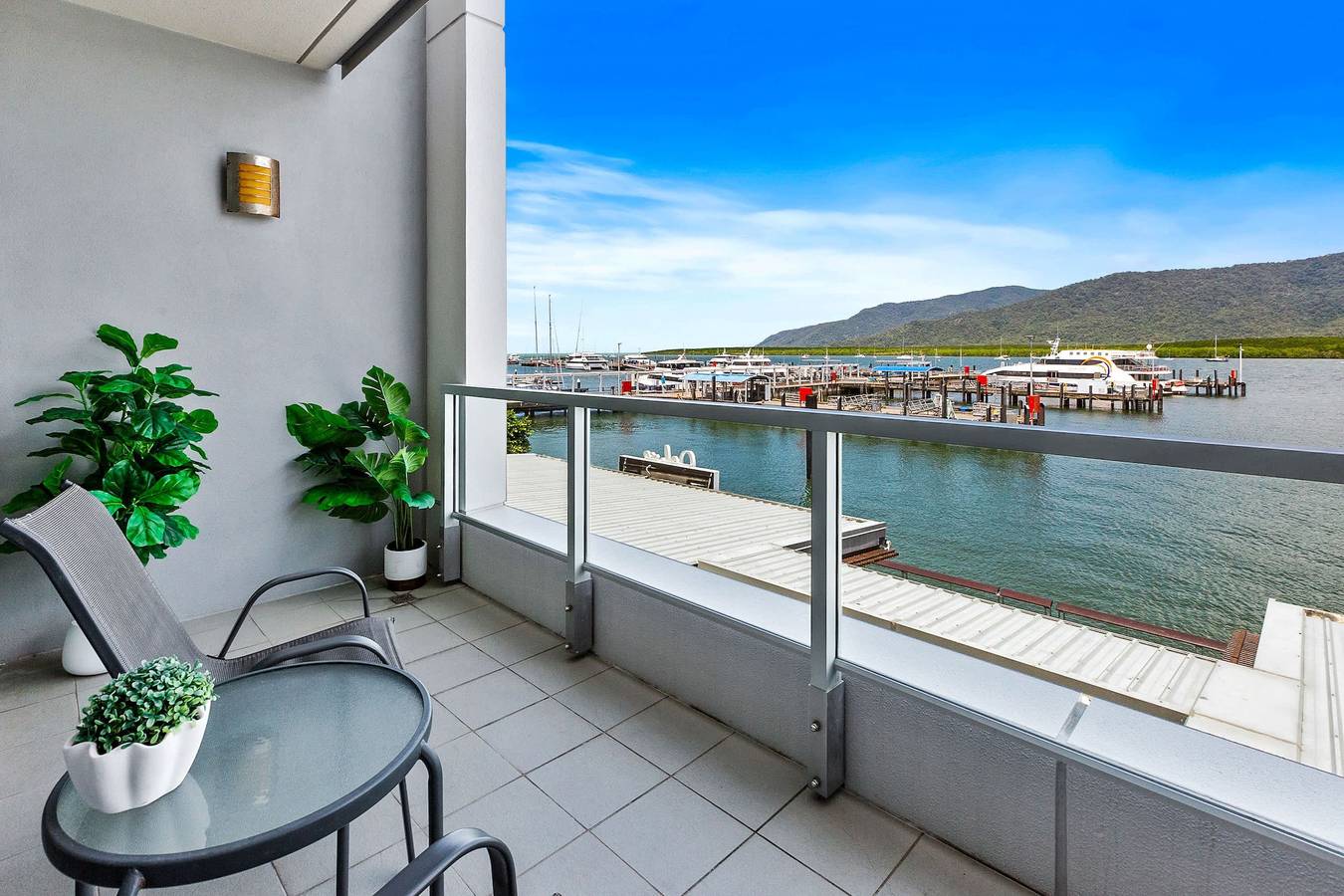 Apartamento entero, Reef - Waterfront City  Pool Sauna   Gym in Cairns, Far North Queensland