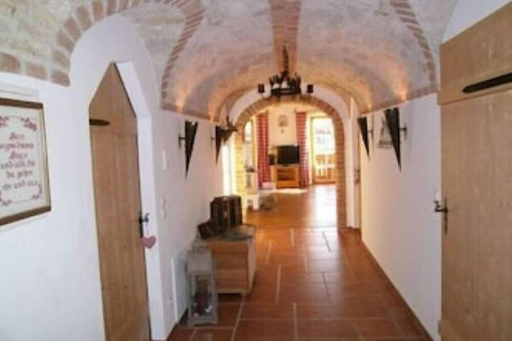 Ferienwohnung für 7 Personen, mit Whirlpool und Pool sowie Sauna in Übersee