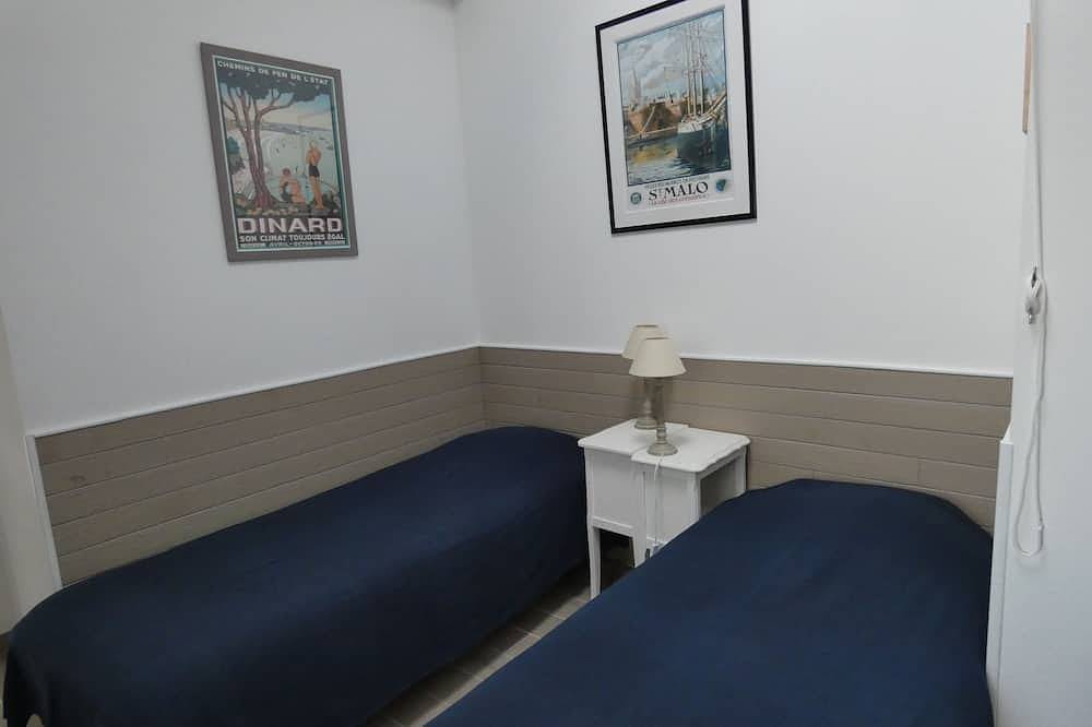 Petite maison au calme Saint Malo Paramé in Paramé, Saint-Malo