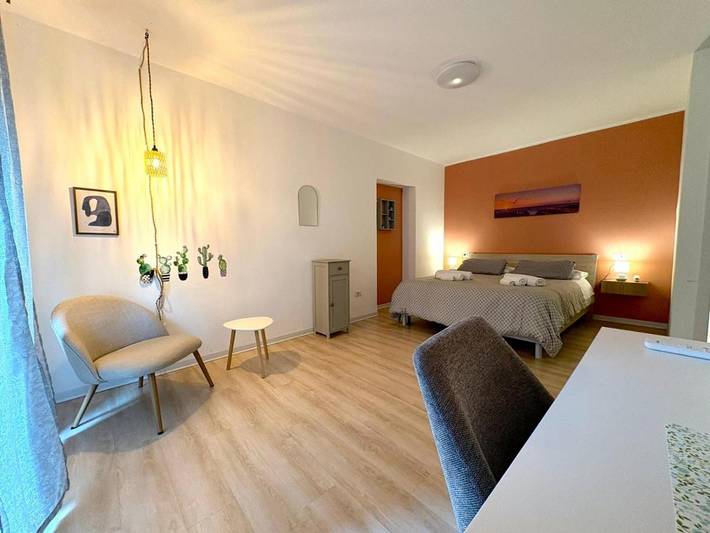 Maison d’hôte pour 2 personnes, avec balcon à Lamezia Terme - 2