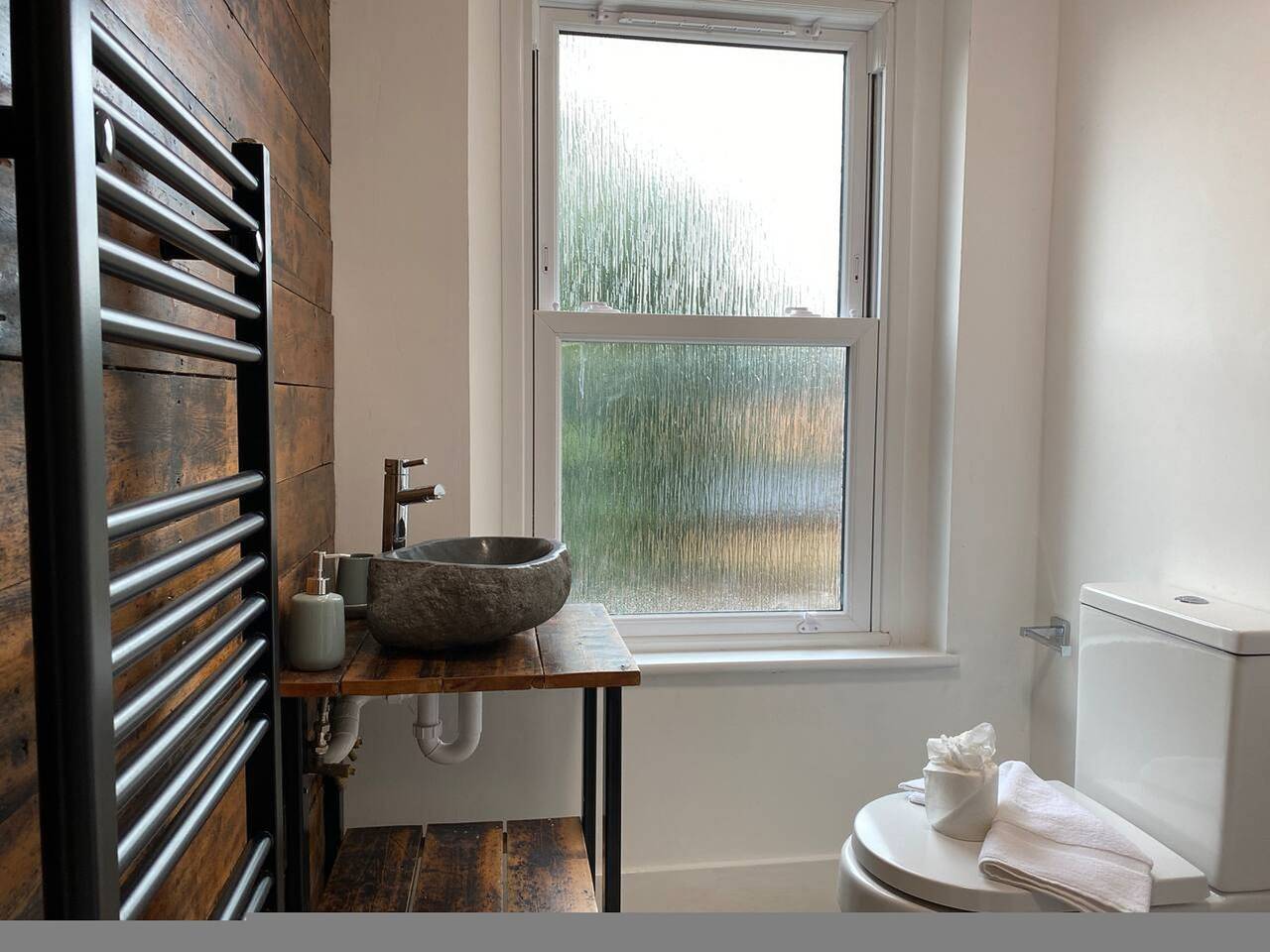 Entire apartment, Stylish 2Br Serviced Apartment in Bedford Centre 4 in Bedford