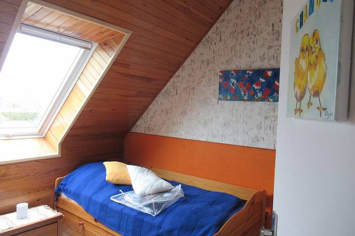 Maison Individuelle  100 M2 Sur Un Terrain Clos De 936 M2 Au Fond D'Une Impasse in Porspoder, Région de Brest