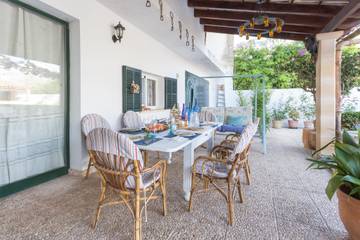 Villa in Búger, Majorca Center für 4 