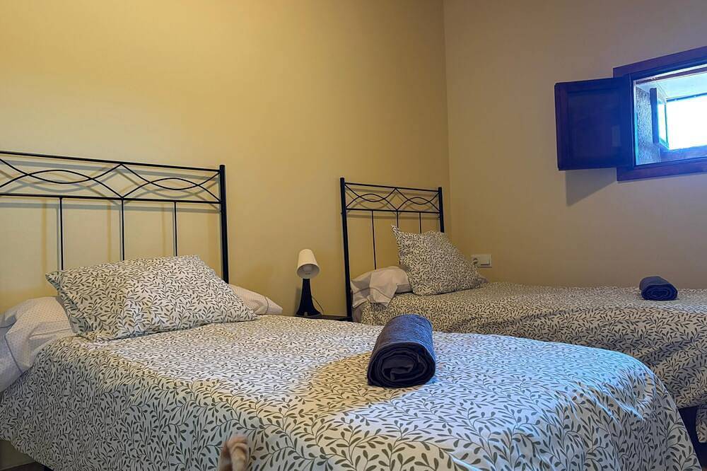 Beautiful and cozy rural house in El Bierzo in Sancedo, Cordillera Cantábrica