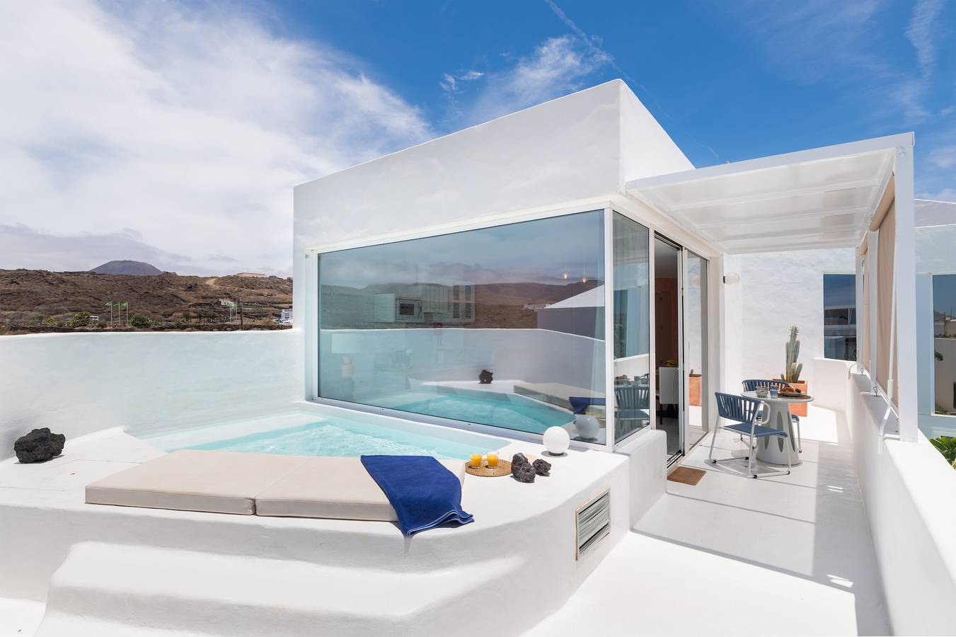 Appartement entier, Aquablanca Suite Pool Deluxe in Punta de las Mujeres, Haría