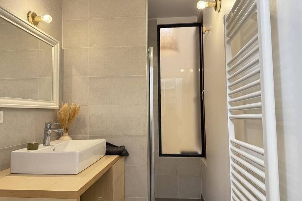 Entire apartment, Cosy & peaceful loft - Extra center - 300 meters from Cours Mirabeau in Aix-en-Provence, Aix-en-Provence region