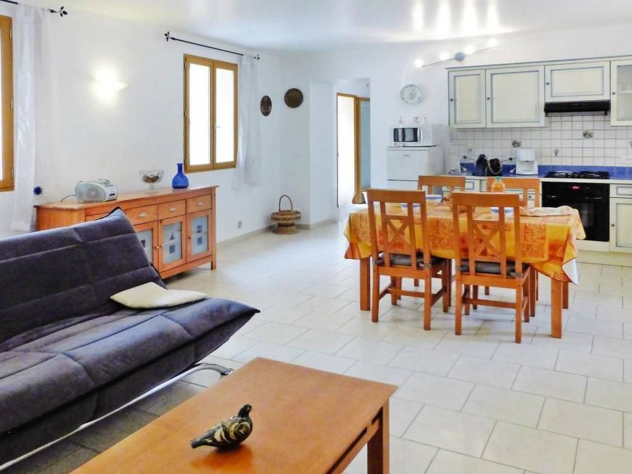 Apartamento entero, Morard - Bonnieux Appt Bleu Provence in Bonnieux, Parque natural regional del Luberon