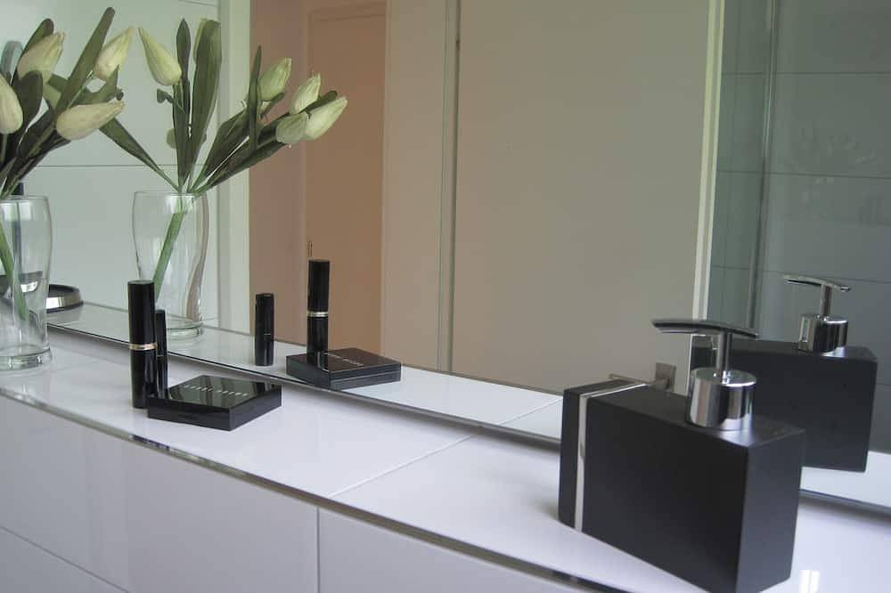 Entire apartment, Apartment with large sun terrace and panoramic view near Festspielhaus in Baden-Baden, Northern Black Forest