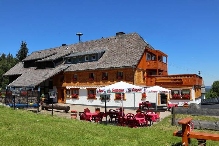 Hôtel pour 2 personnes, avec Balcon ainsi que Jardin et Vue à Bonndorf im Schwarzwald