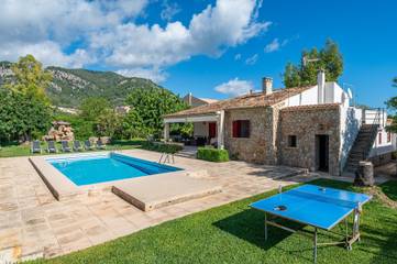 Villa in Selva, Mallorca Inselmitte für 8 