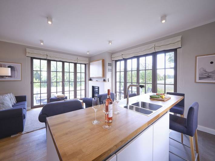 Ferienhaus für 8 Personen, mit Terrasse und Garten sowie Kinderpool und Sauna in Dranske - 2