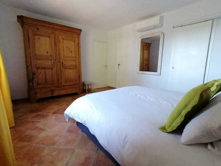 Location de vacances pour 2 personnes, avec piscine et jardin dans Parc naturel régional des Préalpes d'Azur - 4