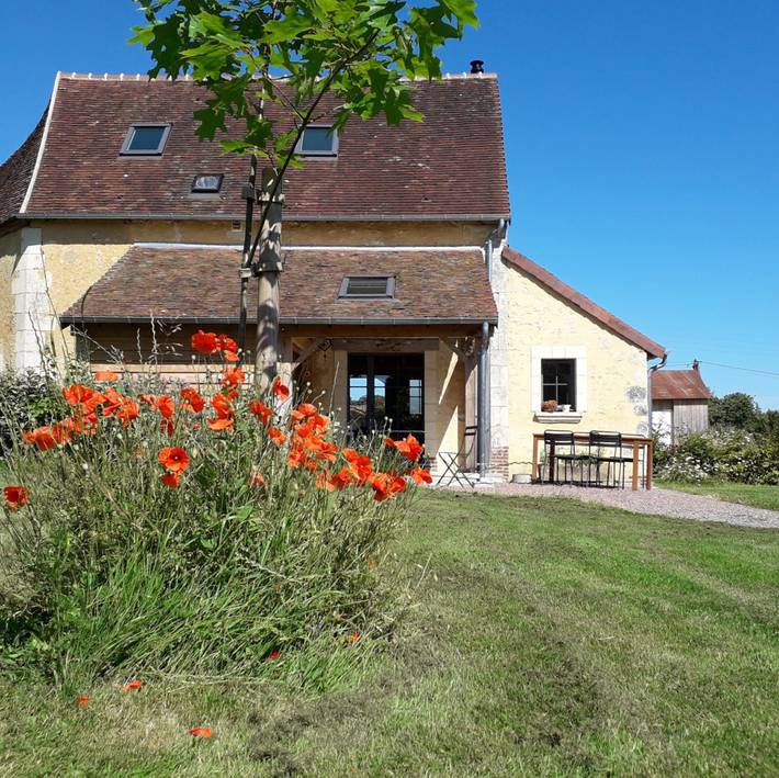 Gîte pour 8 personnes, avec jardin et terrasse dans Rémalard-en-Perche - 2