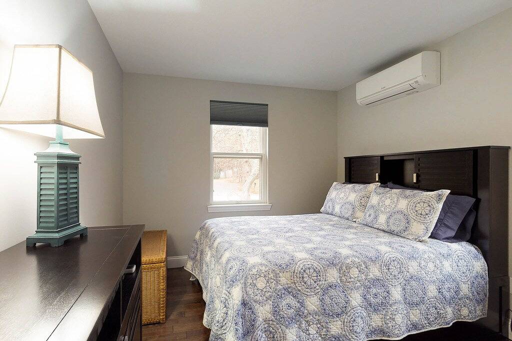 Schönes Zuhause mit Unterhaltung - in der Nähe von Golfplätzen und Pleasant Bay in Harwich, Cape Cod