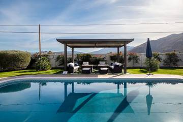 Vacation Home for 8 Guests in Palm Springs, Coachella Valley, Picture 1