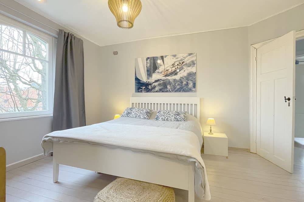Villa charmante/typique de la Côte, dans St Idesbald (4 bedrooms) in Coxyde-les-Bains, Coxyde
