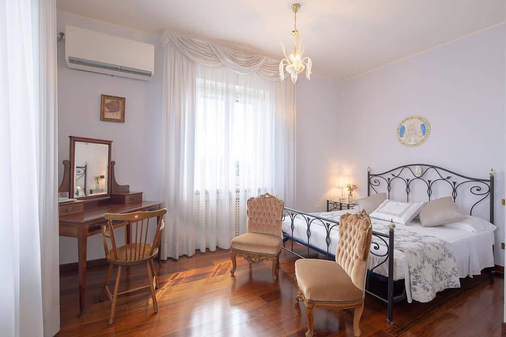 Villa de vacances de luxe avec piscine tennis court wifi. in Macerata, Province de Macerata