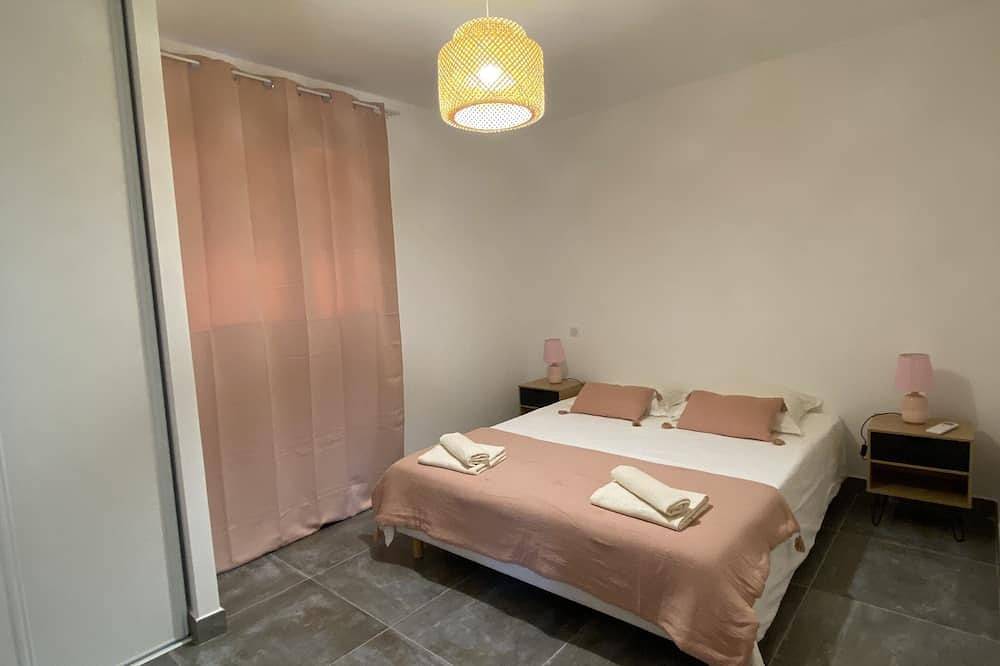 Villa Tout Confort (6 people) in Cateri in Cateri, Region de Calvi