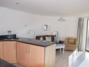 Holiday Rental for 4 People in West Bay, Jurassic Coast, Photo 2