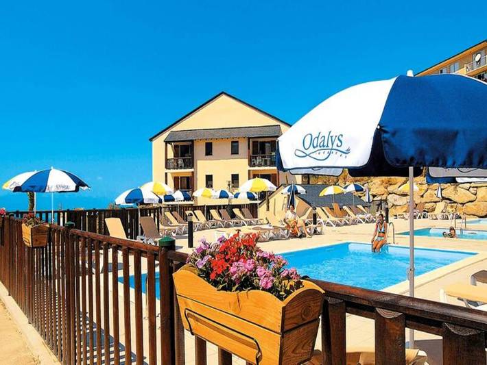 Apartamento para 2 personas, con piscina, Familias con niños en Font-Romeu-Odeillo-Via