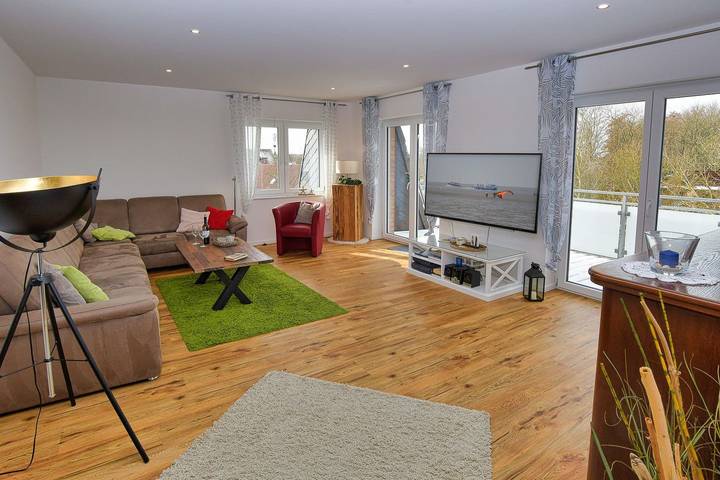Ferienwohnung für 7 Personen, mit Balkon und Terrasse in Büsum
