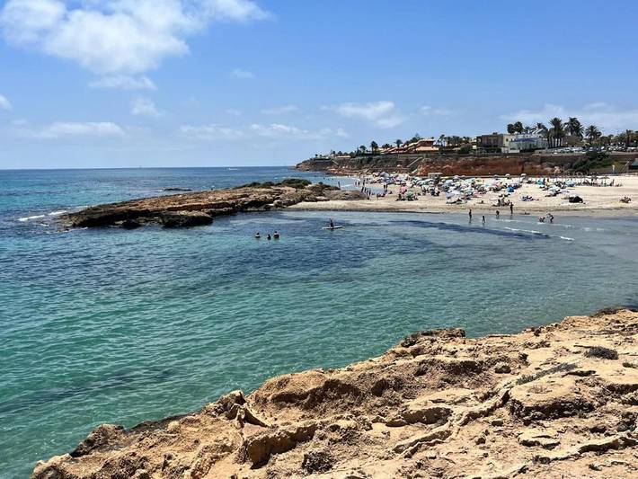 Villa voor 4 personen, with tuin and zwembad as well as uitzicht in La Zenia