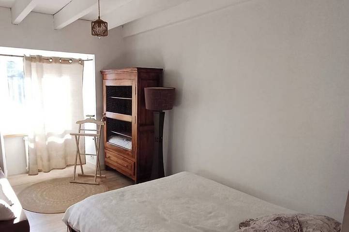 Gîte pour 7 personnes, avec jardin et jacuzzi à Saint-Julien-Chapteuil - 3