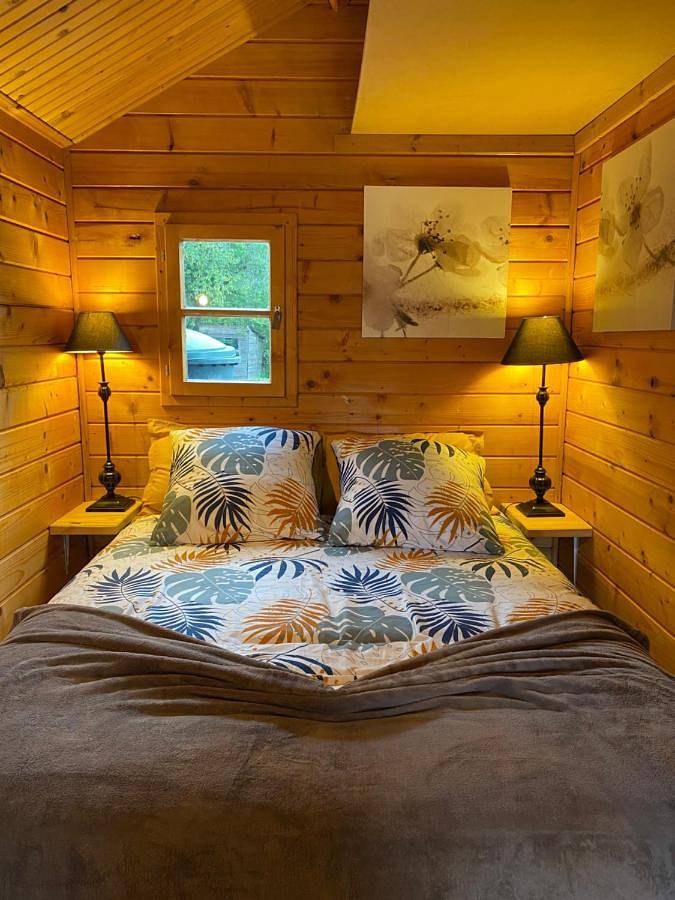 Gîte pour 2 personnes, avec terrasse et jardin à Manneville-la-Raoult