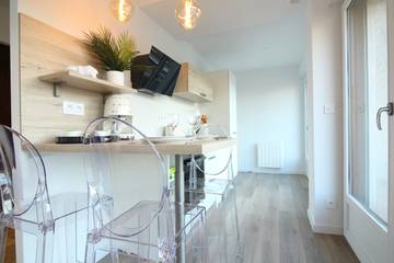 Appartement De Vacances pour 4 Personnes dans Annecy-le-Vieux, Région d'Annecy, Photo 2