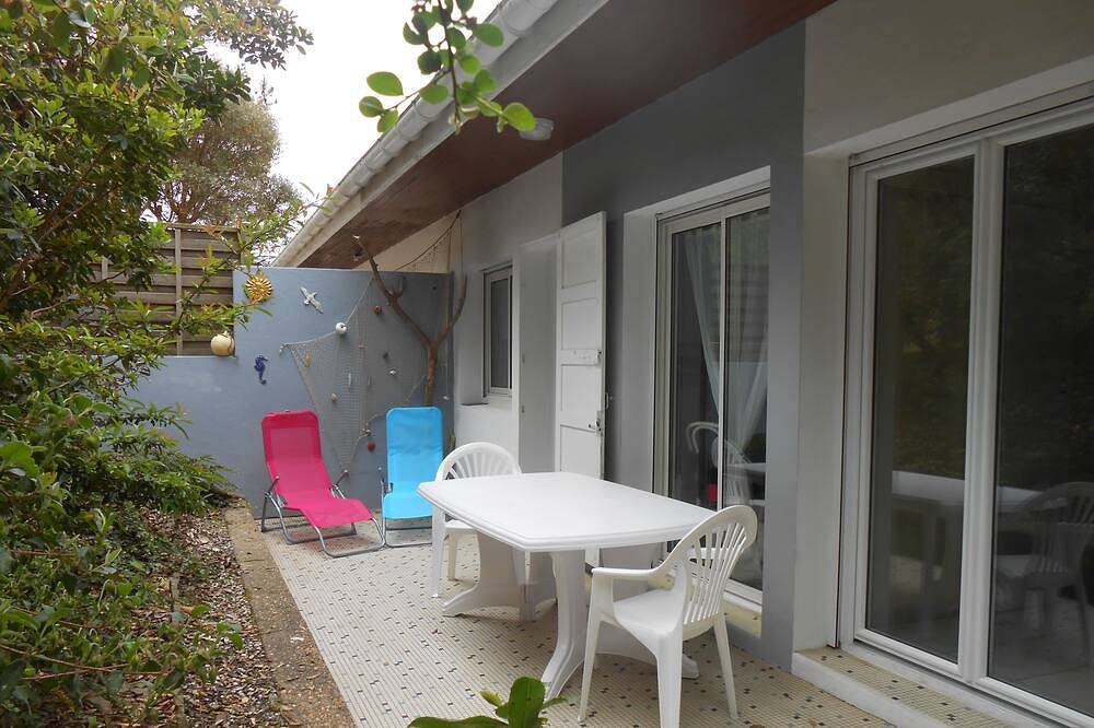 Appartement entier, Appt en rez de jardin idéal 5 pers. 5 mm plage et lac à pied.bonnes prestations. in Seignosse Océan, Hossegor