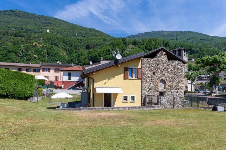 Ferienhaus für 3 Personen, mit Garten und Pool
