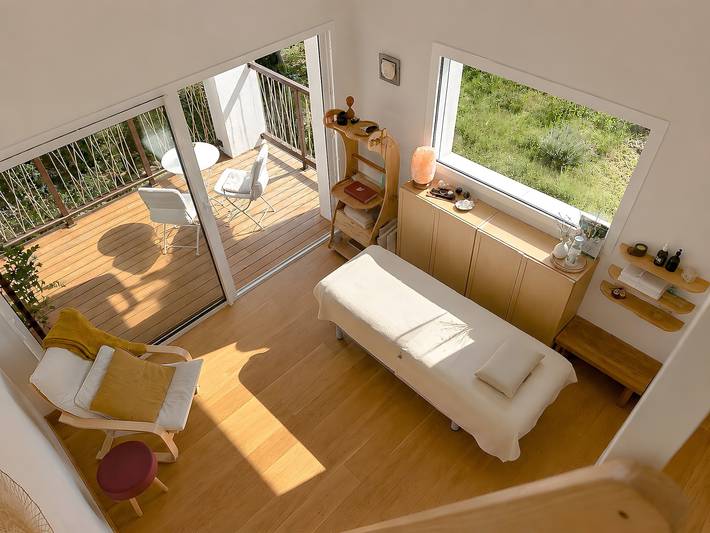 Hel studio-lejlighed, Studio 'Bulle de Sainte-Baume' with Mountain View, Private Terrace, and Wi-Fi in Plan-d'Aups-Sainte-Baume, Middelhavskysten (Frankrig)