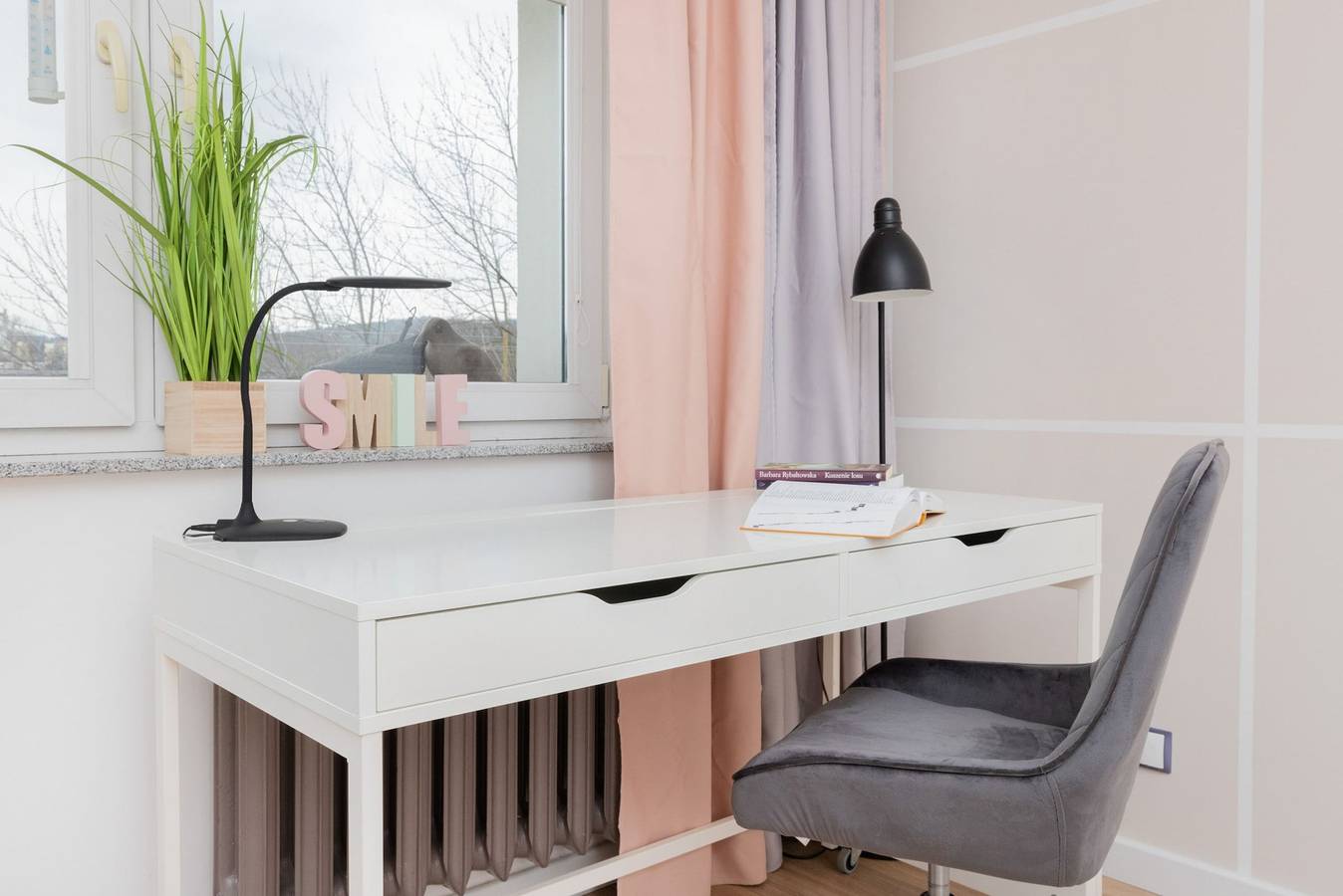 Entire apartment, Beach Apartment Sopot Beautiful Apartment Desk in Sopot, Tricity