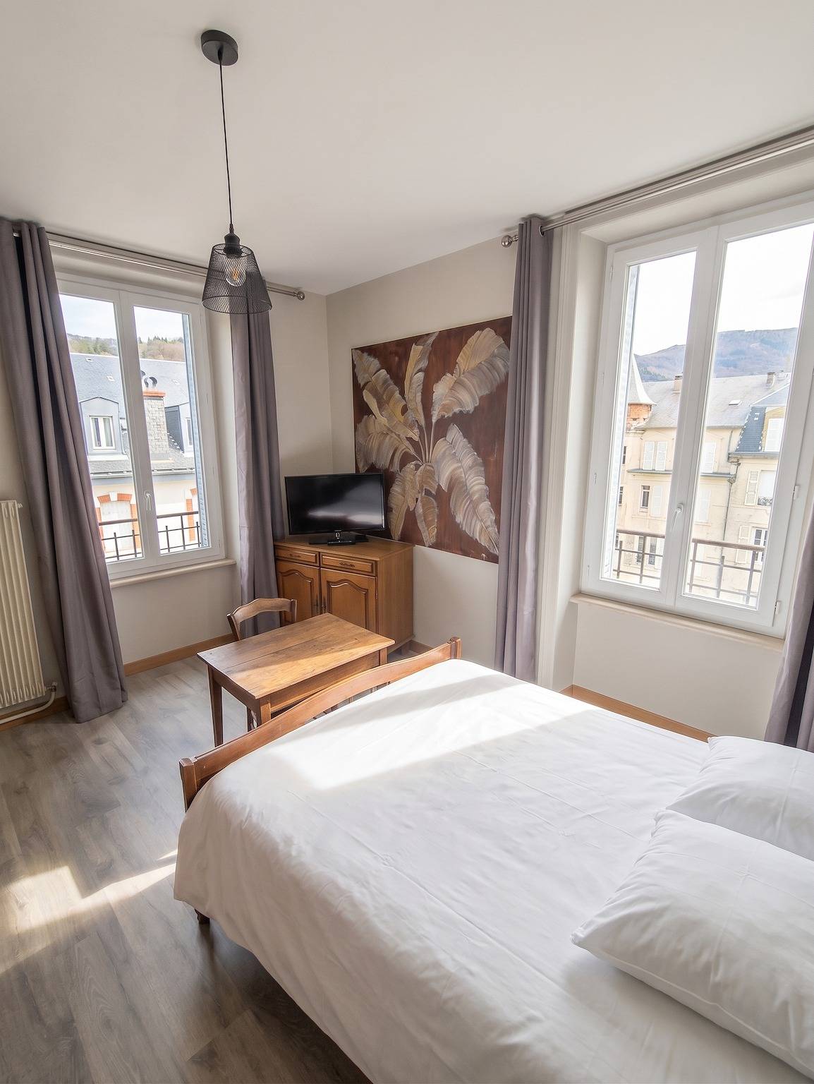 Appartement entier, Appartement confortable à La Bourboule, 64 m², balcons agréables in La Bourboule, Parc naturel régional des Volcans d'Auvergne