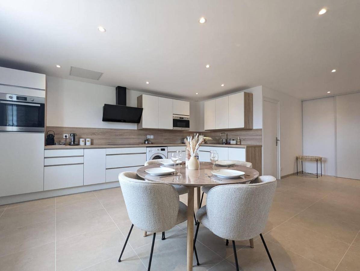 Appartement entier, One-Bedroom Apartment in Colombier-Saugnieu, Lyon et ses environs