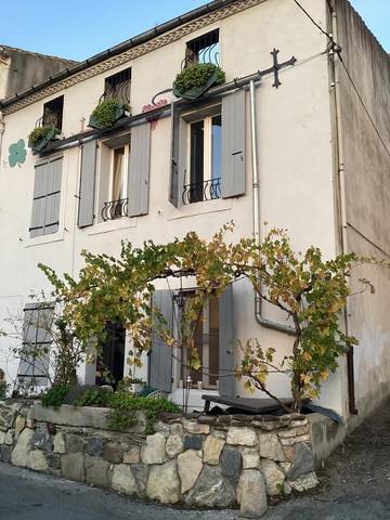 Gîte pour 2 personnes, avec terrasse à Embres-et-Castelmaure
