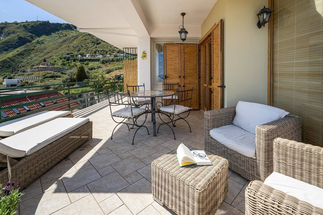 Maison de vacances pour 7 personnes avec terrasse in Letojanni, Province de Messina