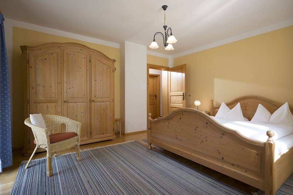 Ganze Wohnung, 3-Zimmer Ferienwohnung Terrasse, 58qm, 2 sep. Schlafzimmer in Oberaudorf, Bayerische Alpen
