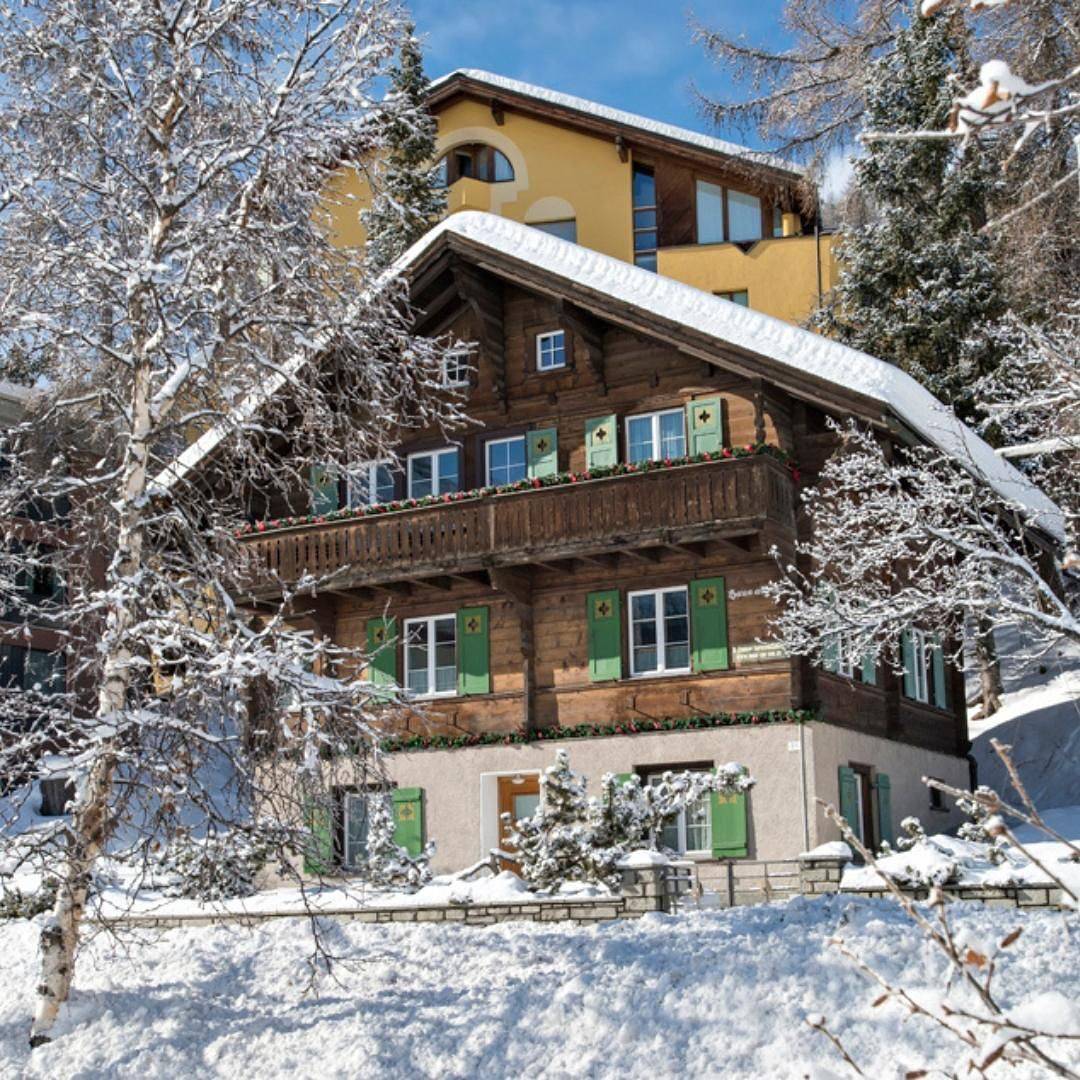 Ganze Ferienwohnung, Chalet Haus am See in St. Moritz, Oberengadin