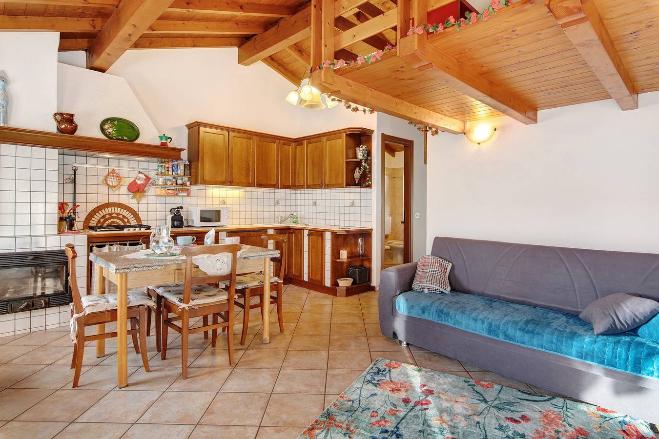 Ferienhaus 'Grace House' mit Bergblick, Gemeinschaftsterrasse und Wlan in San Fedele Intelvi, Centro Valle Intelvi