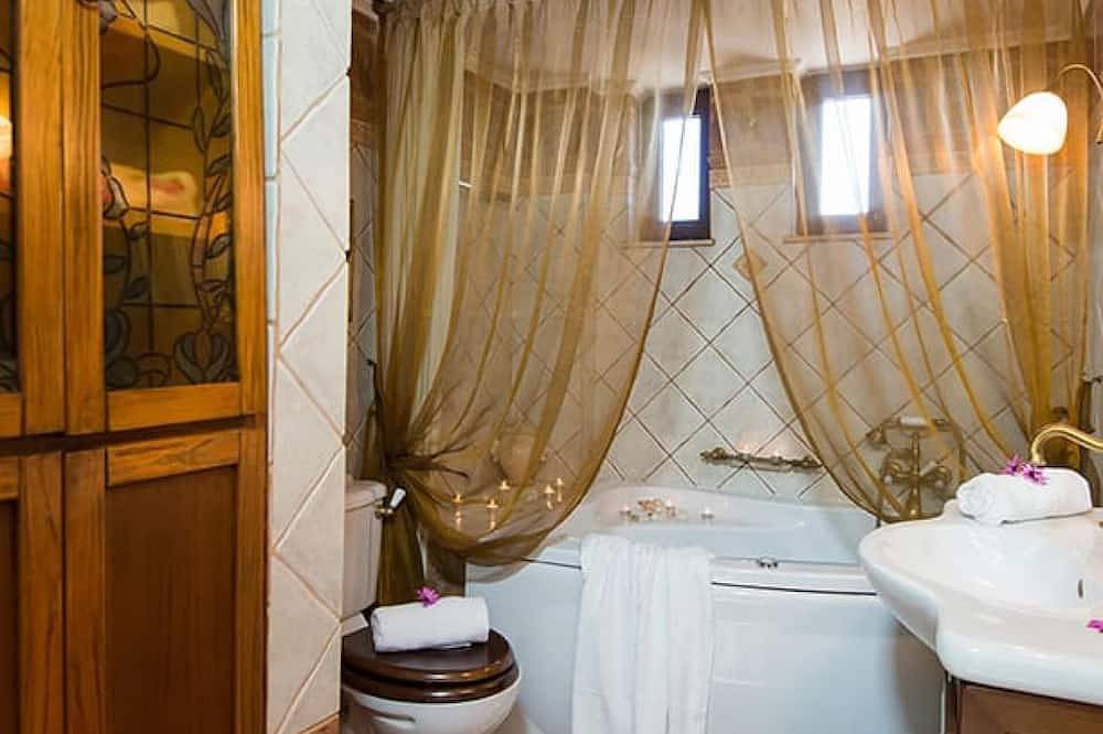 Νikolaos Villa with Private Pool, Playground & Bbq in Rethymno und Umgebung