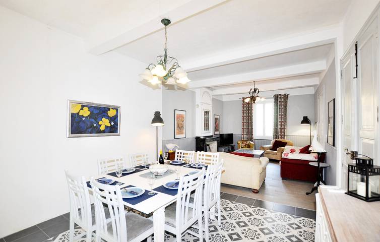 Location de vacances pour 8 personnes, avec jardin ainsi que piscine et terrasse à Thézan-des-Corbières - 4