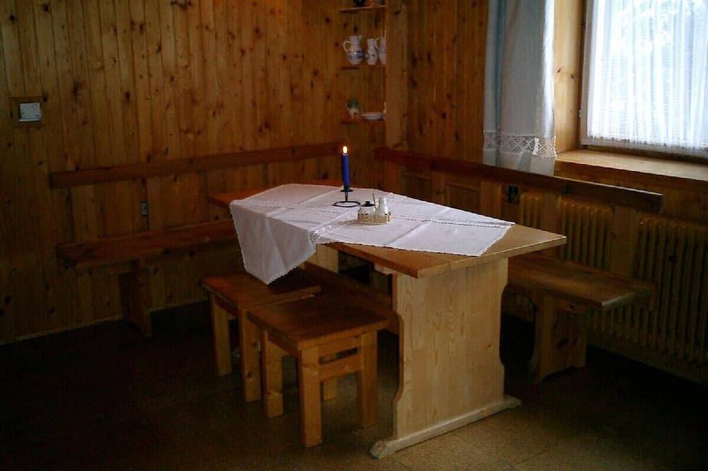 Romantisches, komfortables Ferienhaus direkt am Nationalpark in okres Liptovský Mikuláš