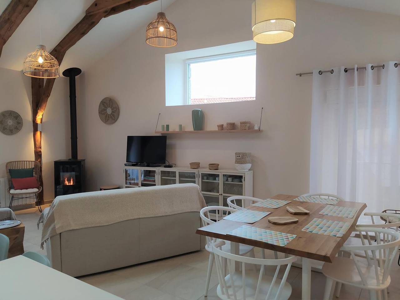 Gîte L'Oustaou 4/5 personnes in Rocles (Languedoc-Roussillon), Mende und Umgebung