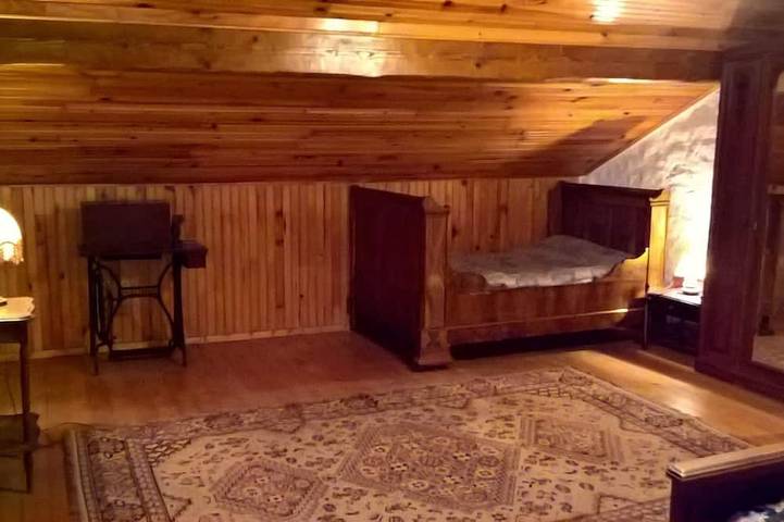 Gîte pour 6 personnes, avec jardin à Hadol - 4